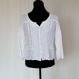 American Eagle outfiters Oversized eyelet Top